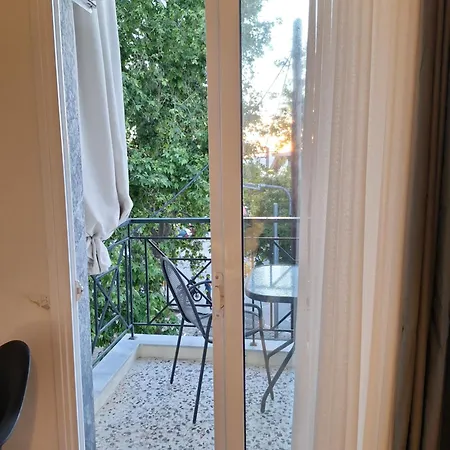 Manis Lejlighed Skála Sotíros